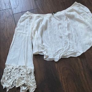 * Astr off the shoulder crop blouse